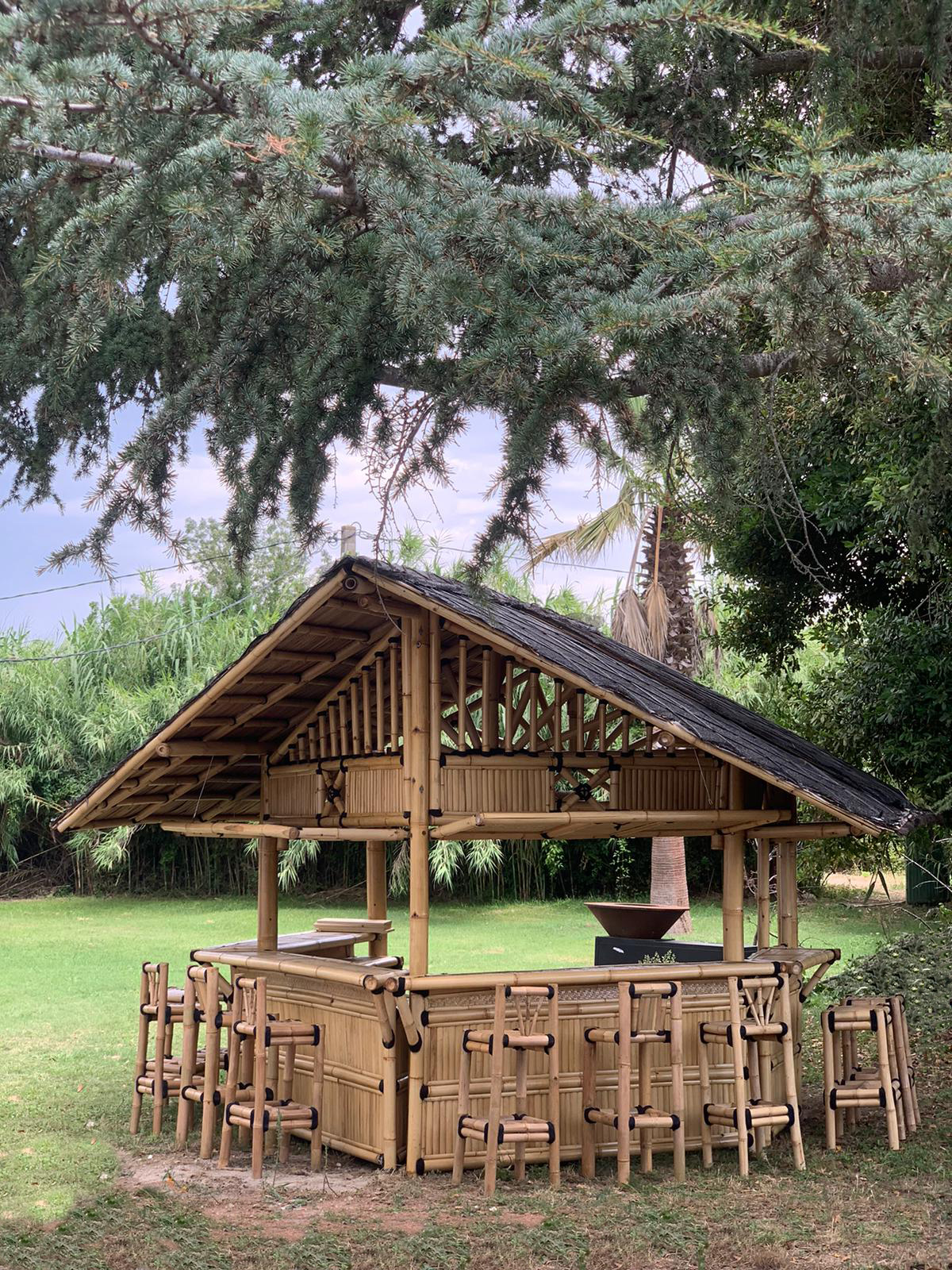 Paillote bar bambou "Demi BORNÉO" – Image 2